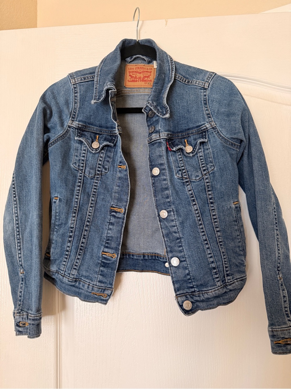 Levi’s Denim Fitted Jacket